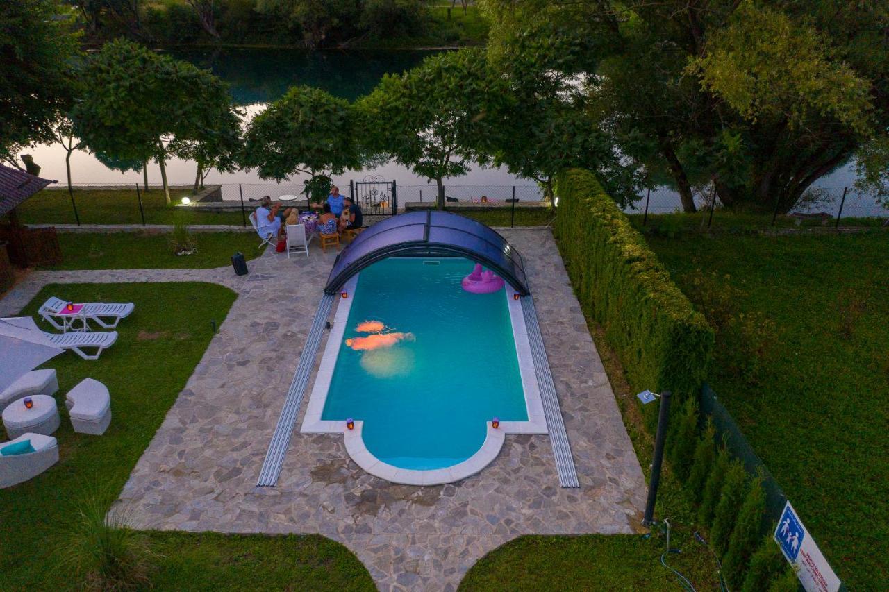 Casa Dellˇ Amore Villa Bihac Exterior photo