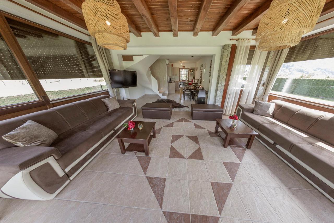 Casa Dellˇ Amore Villa Bihac Exterior photo